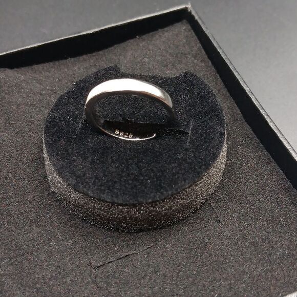 S925 Toe Ring With Opalescent Accents Adjustable - Picture 1 of 4